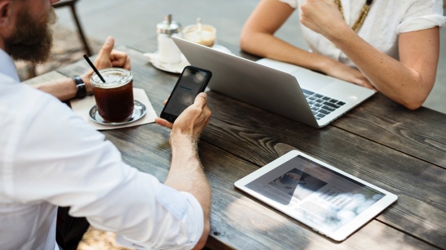 Online Recruitment Melalui Aplikasi Mobile